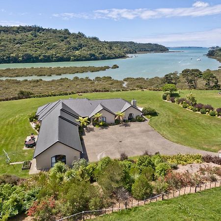 Okura River Estate Getaway Auckland Exterior photo